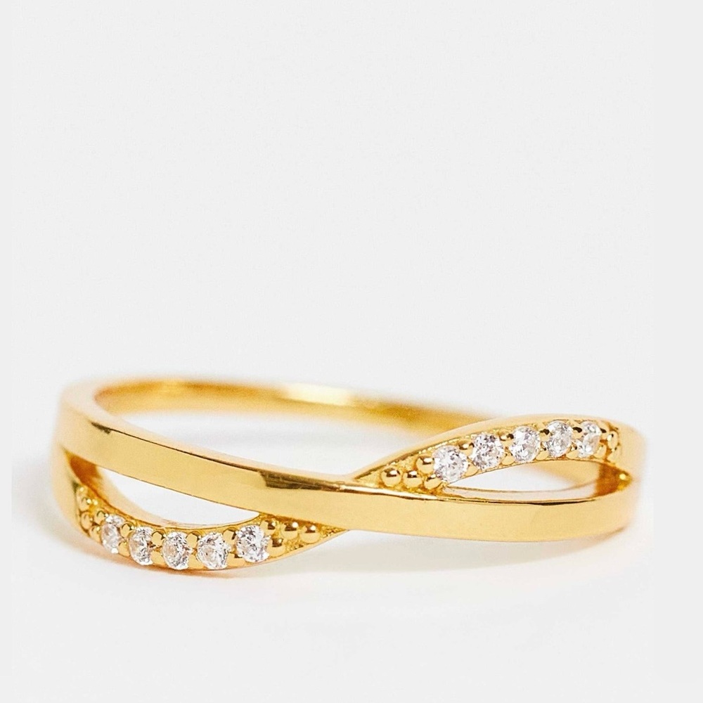 Bloom & Bay gold plated twist ring with gem